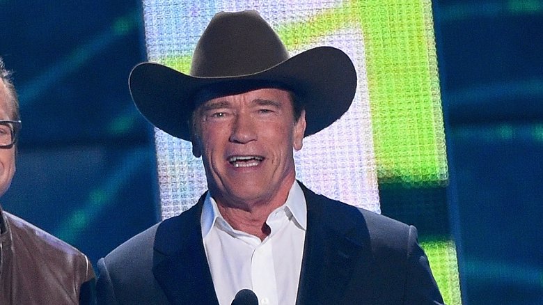 Arnold Schwarzenegger to Star in Amazon's Western Series Outrider Arnold Schwarzenegger to Star in Amazon's Western Series Outrider