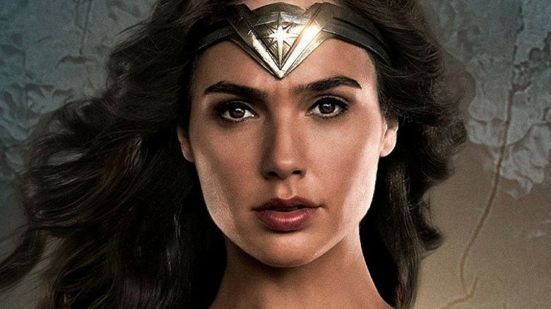 http://img1.looper.com/img/gallery/heres-how-the-wonder-woman-script-came-together/intro-1496335233.jpg