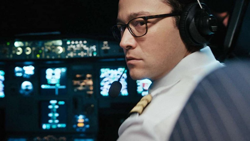 Joseph Gordon-Levitt as Tobias Ellis in 7500