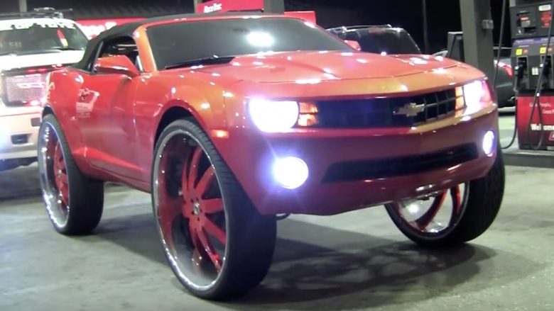 http://img1.looper.com/img/gallery/the-worst-amateur-car-customizations/lift-kits-and-big-wheels.jpg