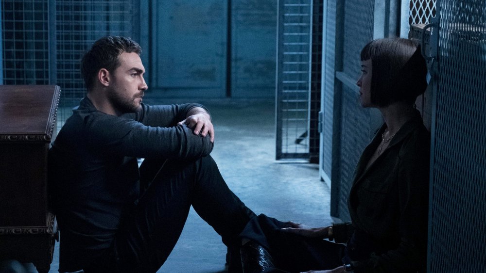 Daimon (Tom Austen) & Ana (Sydney Lemmon) on Helstrom