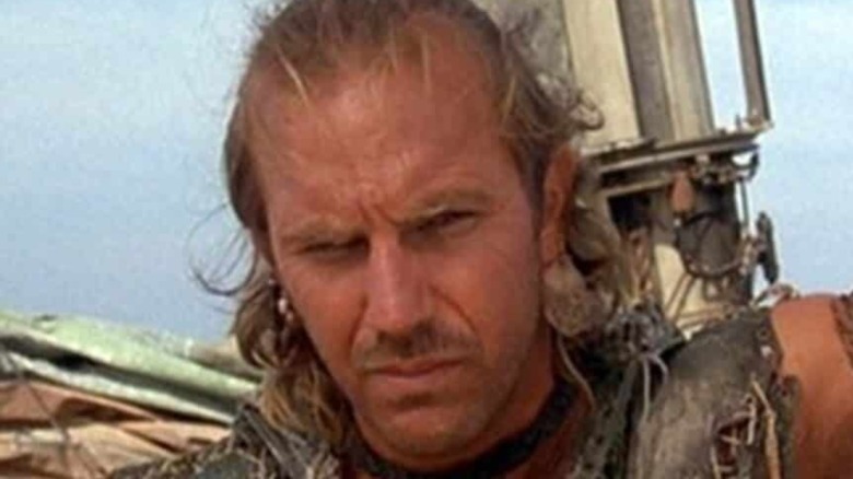 Kevin Costner Mariner Waterworld