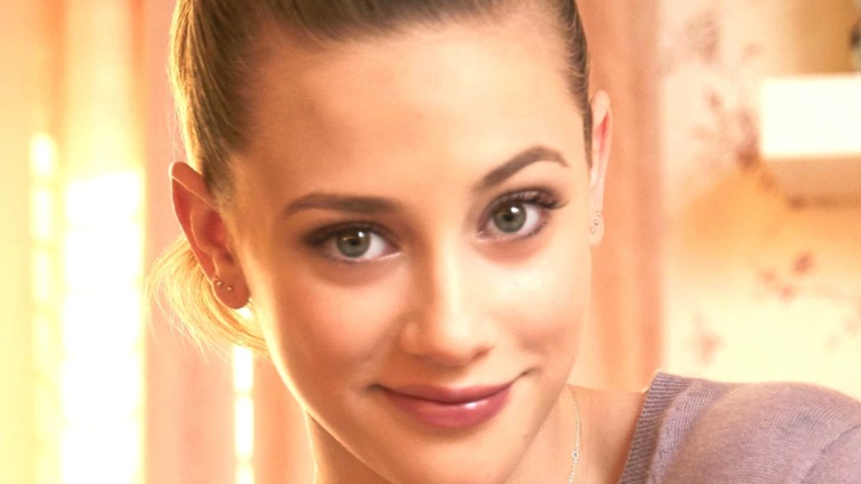 Lili Reinhart in Riverdale
