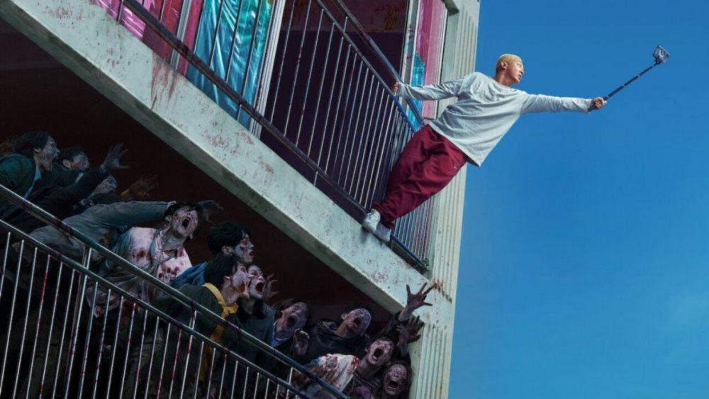 Escape from the zombie apocalypse in #Alive