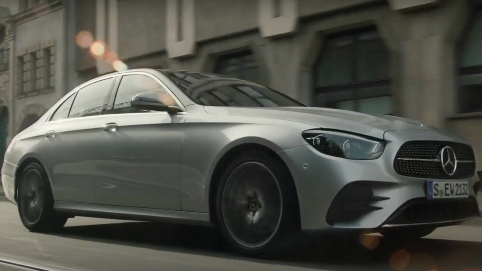 mercedes benz commercial near me