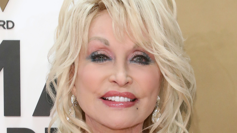 Dolly Parton smiling