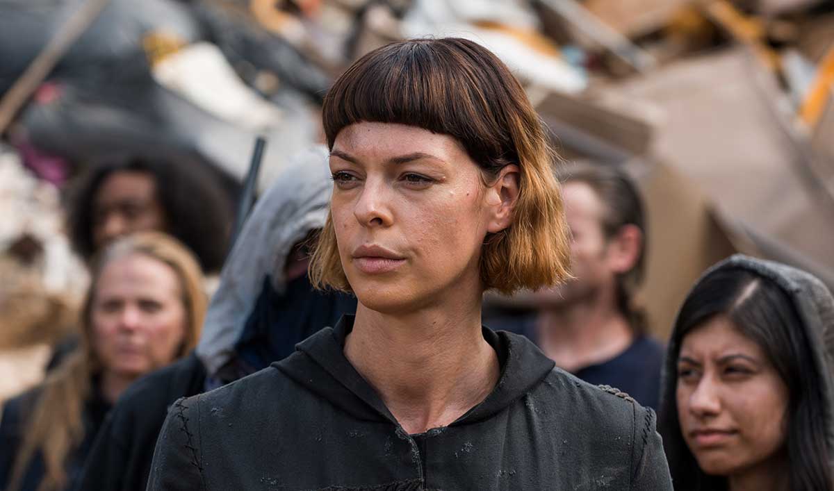 junkyard girl walking dead